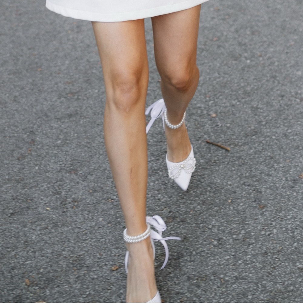 Pointy White Pearl Bridal Heels - Picture 9 of 10